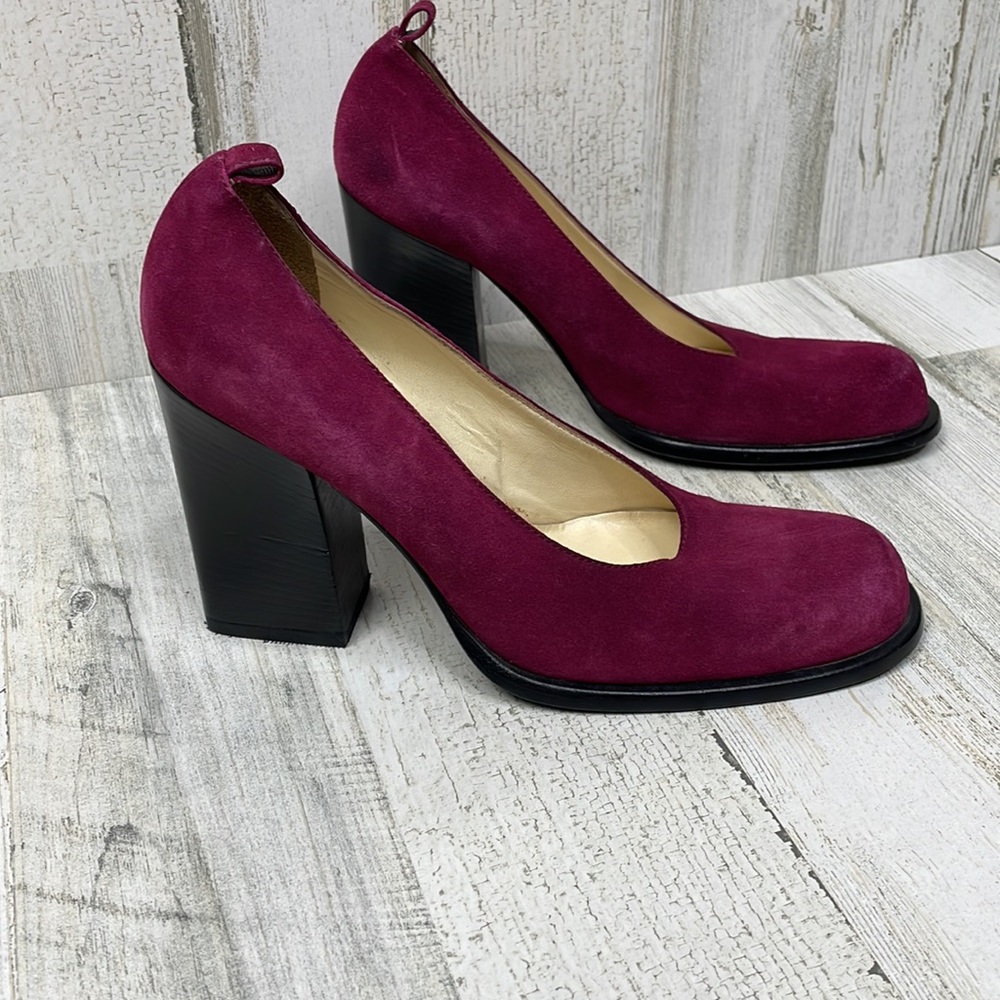 Miu Miu Fuchsia Suede Heels with Black Chunky Heel - Picture 13 of 14